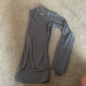sweat wicking under armour long sleeve